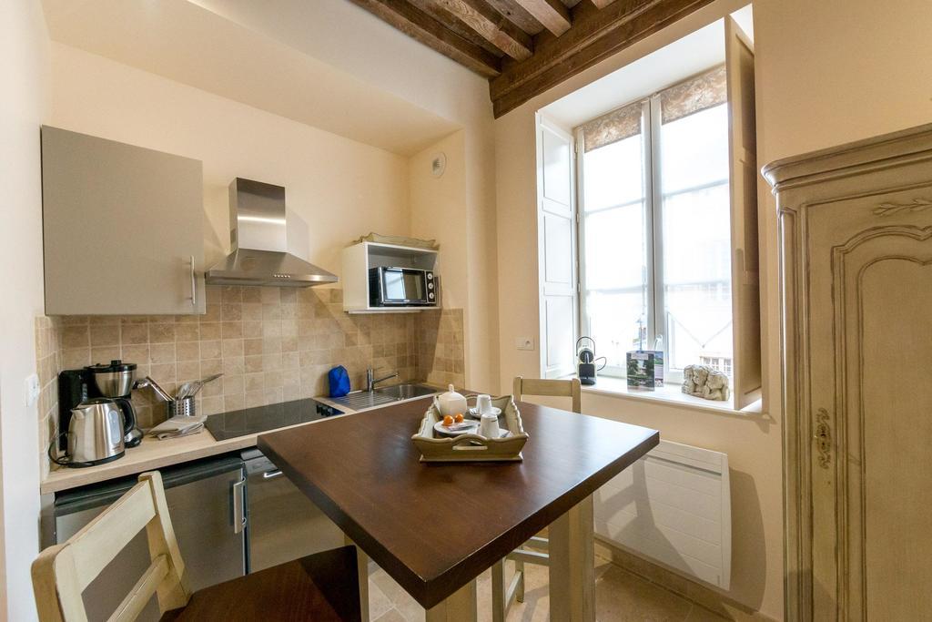 Bed and Breakfast Le Cara Seheiah 1D Beaune  Exterior foto